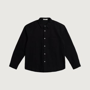 RELAXED POCKET BUTTON-UP SHIRT
